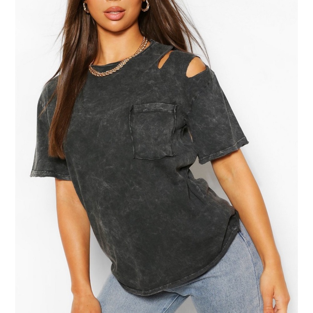 Tee